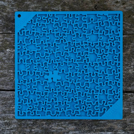 Likmat Jigsaw blauw - Sodapup - dogenrichment, Enrichment voor honden, Je hond langzamer laten eten, likmat, Mentale stimulatie voor je hond, sale, Sodapup, Verrijking voor honden - By Marley