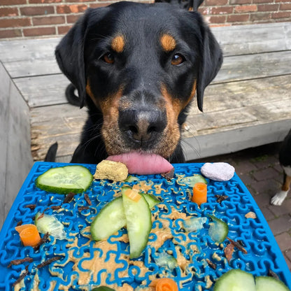 Likmat Jigsaw blauw - Sodapup - dogenrichment, Enrichment voor honden, Je hond langzamer laten eten, likmat, Mentale stimulatie voor je hond, sale, Sodapup, Verrijking voor honden - By Marley